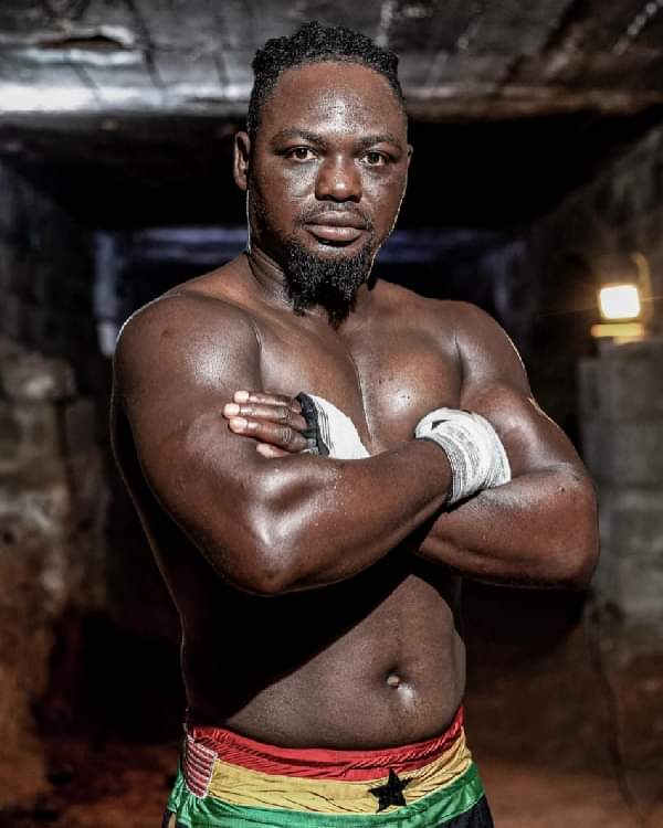 BASTIE IS NOT AN ENEMY TO GHANAIANS BUT PREPARING TO RAISE THE HEAVYWEIGHT CHAMPIONS FLAG FOR GHANA…SO GHANAIAN SHOULD LOOK FOWARD FOR HIS FIGHT..
